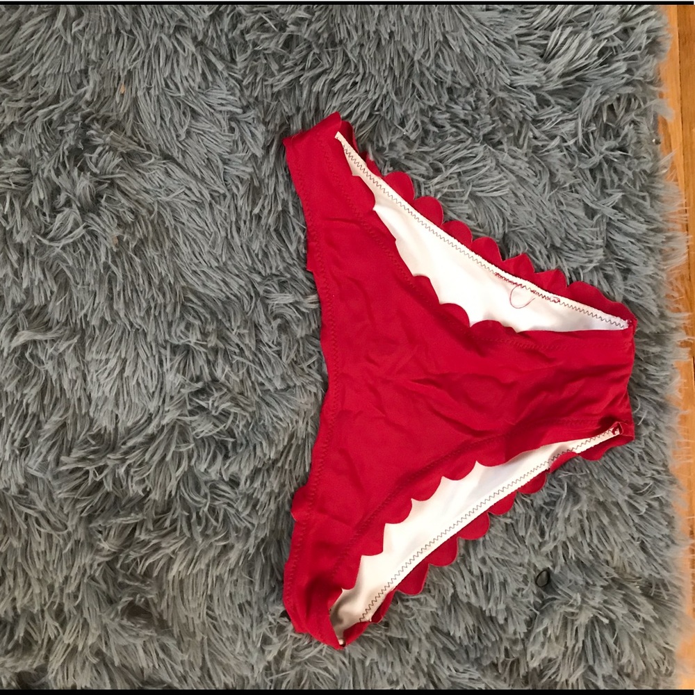 Red ruffle swim bottoms!